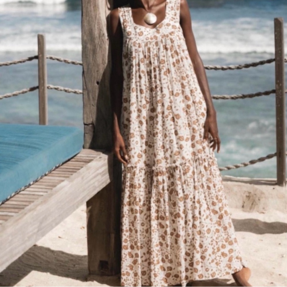 Daughters of India Lopa Floral Maxi dress 100% cotton, maxi brown & white small